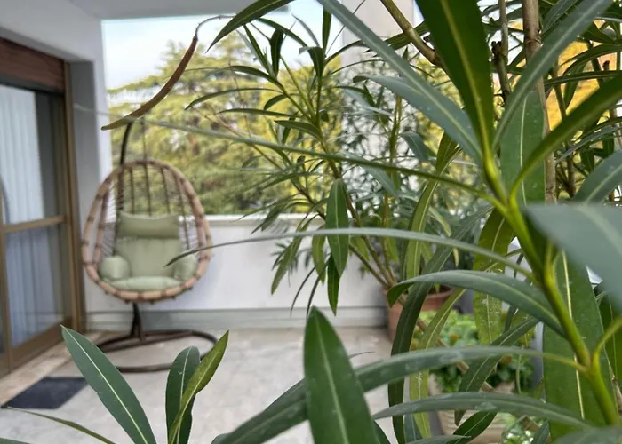 Room& Breakfast Martin's Luxury Apartment