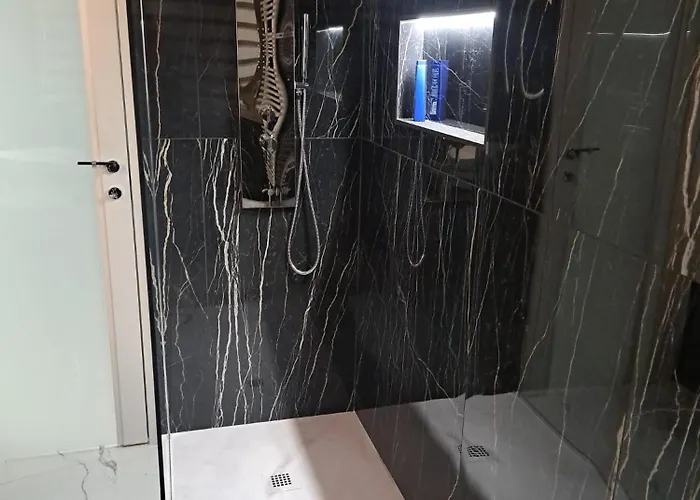 Room& Breakfast Martin's Luxury Appartement Bologne