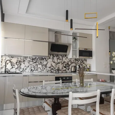 Room& Breakfast Martin's Luxury *